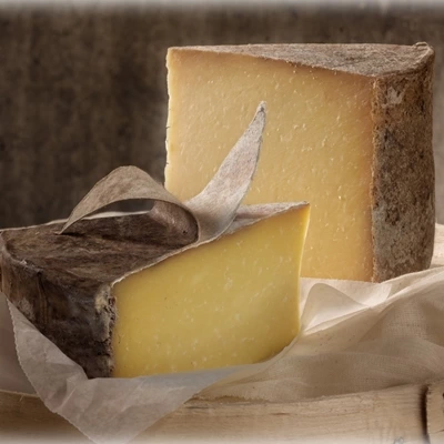 Clothbound Cheddar